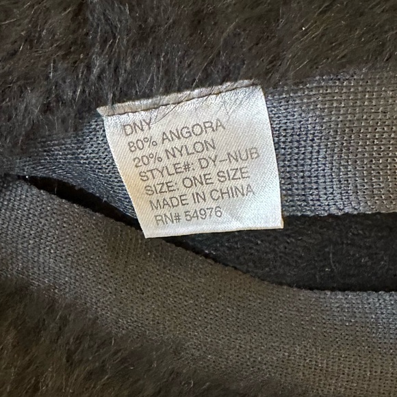 VTG 1990s Black Angora Bucket Hat by DNY - Picture 8 of 9